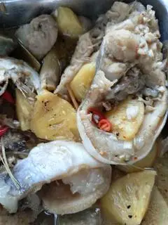 Hình ảnh Cơm cá hú kho mắm 