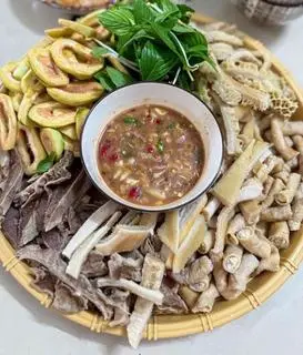 Hình ảnh lẩu bò big size. ăn no nê