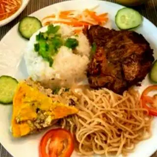 Hình ảnh Cơm sườn bì