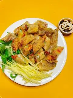 Hình ảnh Bánh Tráng Chiên Trứng+ Xúc xích