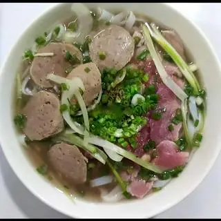 Hình ảnh Phở tái bò viên