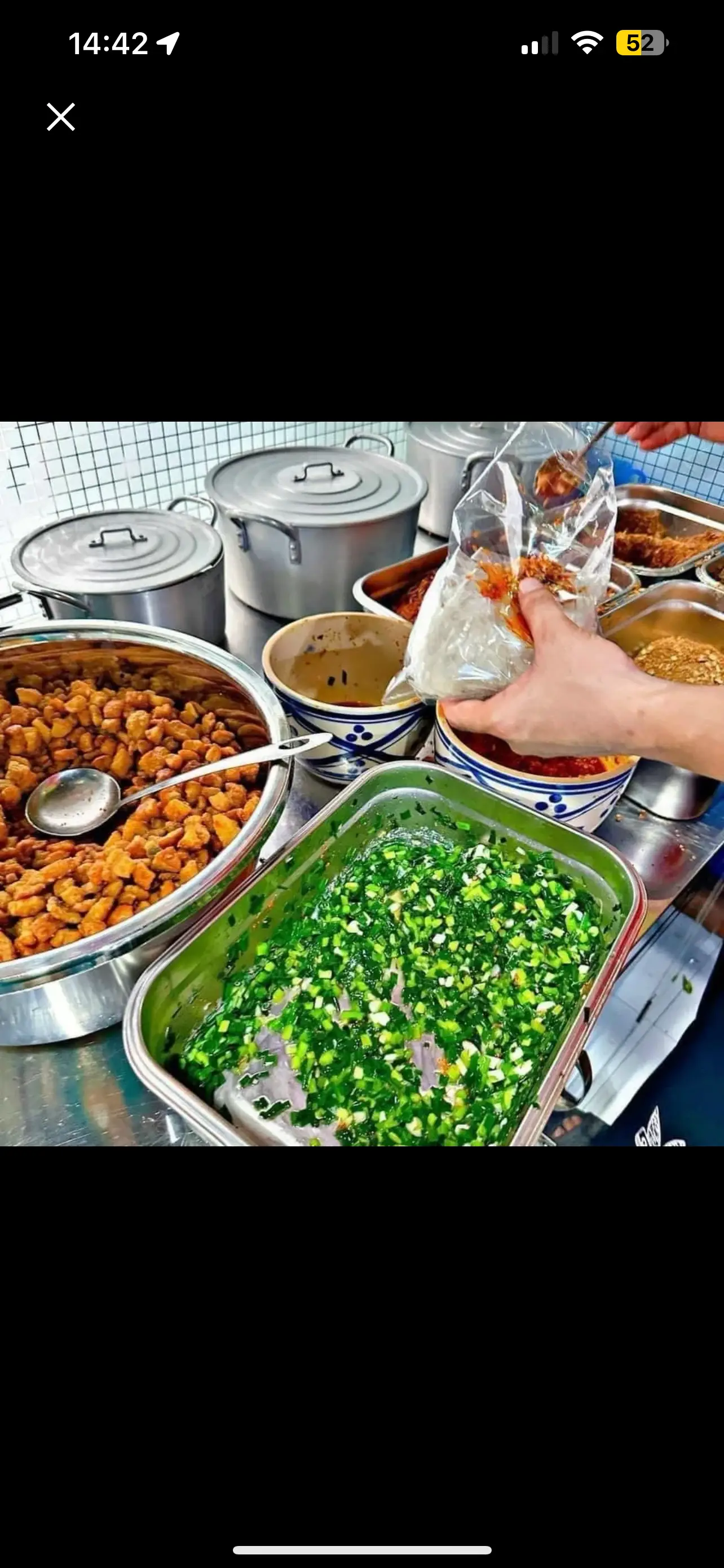 Hình ảnh Trộn  mỡ hành trứng cút