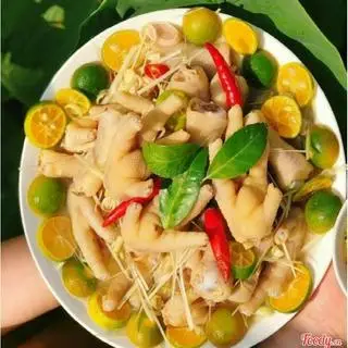 Hình ảnh Chân Gà Có Xương Ngâm Sả Tắc - Nhỏ