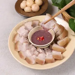 Hình ảnh Cơm thịt luộc cà pháo