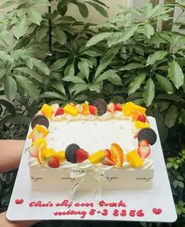 Hình ảnh Bánh Hình Chữ Nhật Hoa Quả Size 26cm