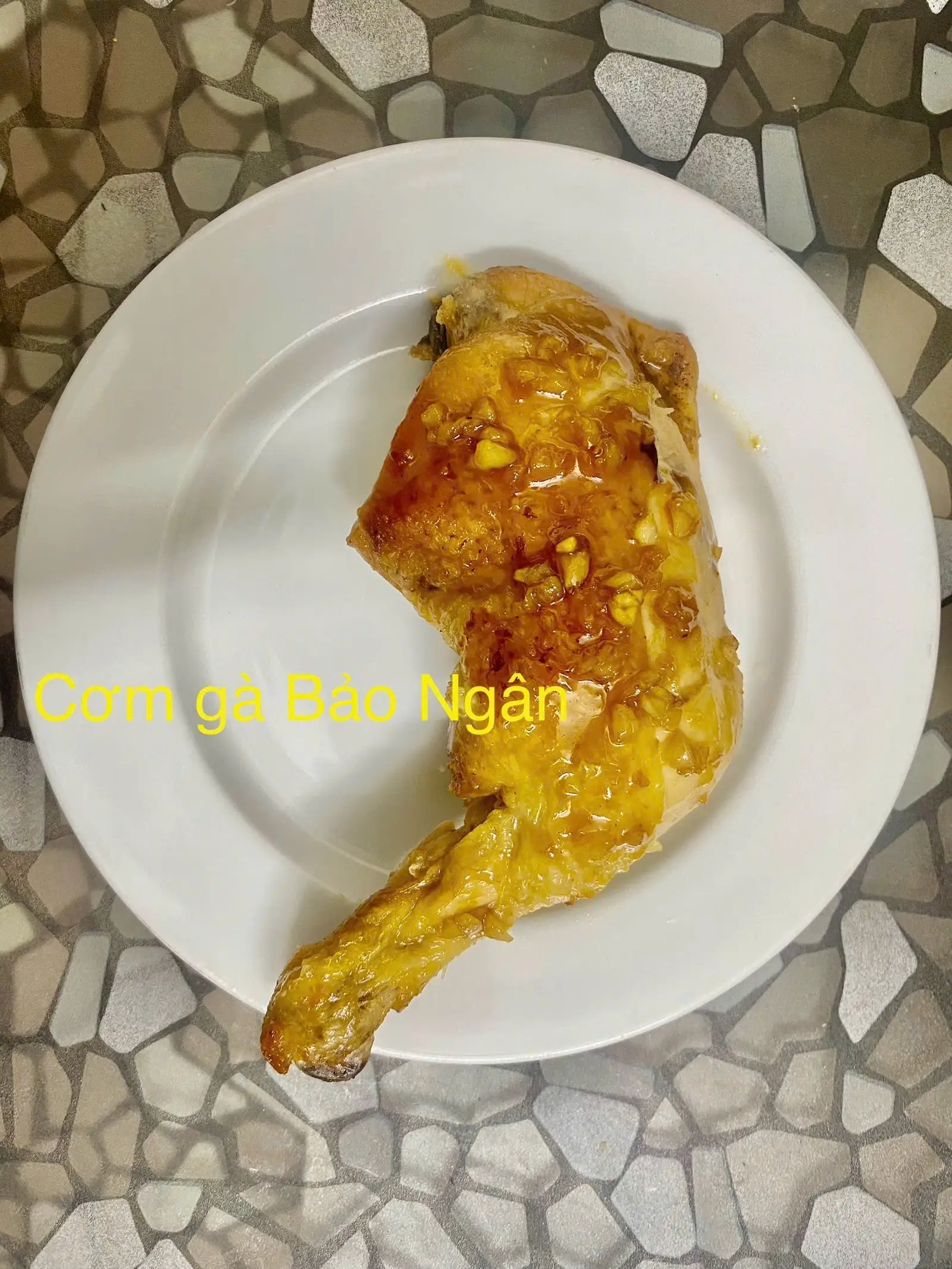 Hình ảnh đùi gà góc tư mắm tỏi