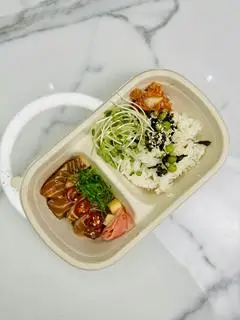 Hình ảnh SET 1: Cơm cá hồi ngâm tương (70g)