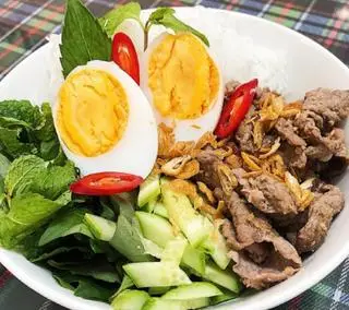 Hình ảnh Bún Thịt Xào Trứng