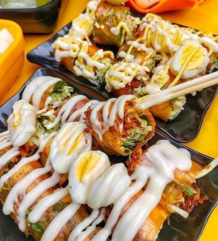 Hình ảnh Bánh tráng Cuốn Tóp Mỡ 