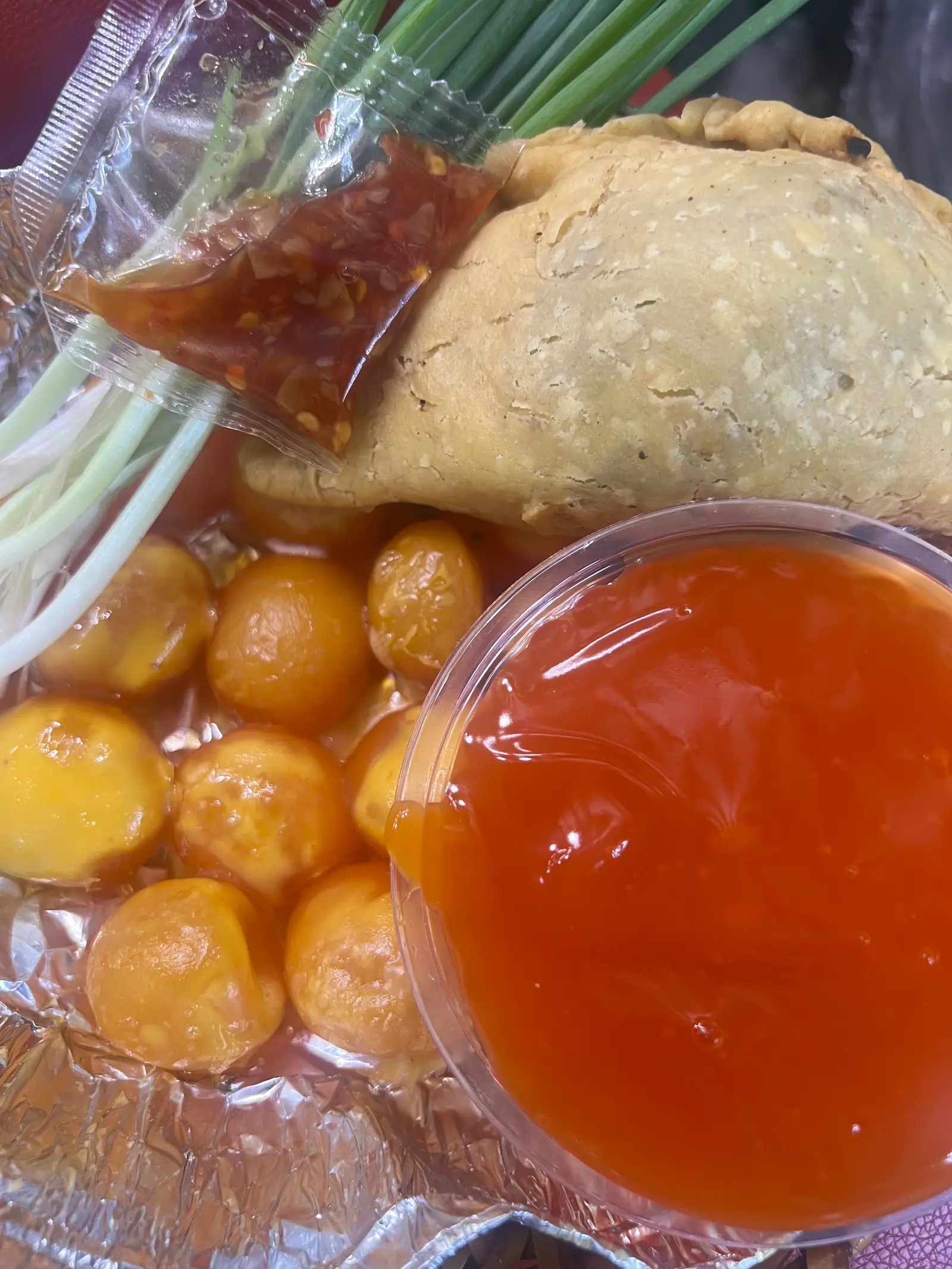 Hình ảnh Bánh Quai Vạc Khổng Lồ( nhân thịt trứng muối)