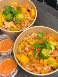 Hình ảnh Chân Gà Rút Xương Sốt Thái