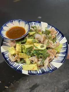 Hình ảnh Chân gà bóp muối sặc - NHỎ 