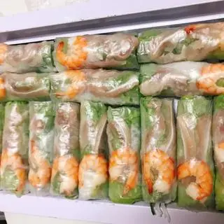 Hình ảnh gỏi cuốn tôm tai heo 