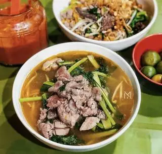 Hình ảnh Mỳ chua cay bò