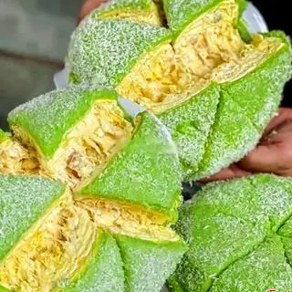 Hình ảnh Bánh crepe Phú Sĩ ổ 12cm