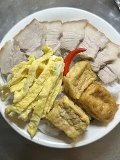 Hình ảnh Bún mắm nêm đầy đủ