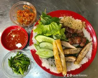 Hình ảnh Bánh hỏi thịt nướng