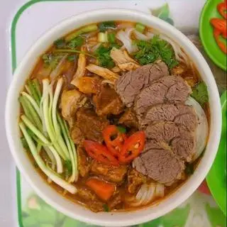 Hình ảnh Phở chín sốt vang