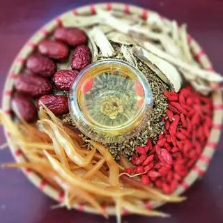 Hình ảnh Trà Thảo dược Thiên Hoa - giải nhiệt Phổi