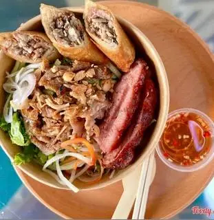 Hình ảnh Bún Thịt Nướng  - Chả Giò  - Nem Nướng ( đặc Biệt)