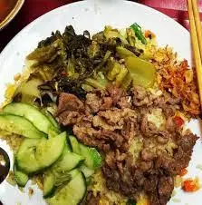 Hình ảnh Cơm Rang Dưa Bò Xào Riêng