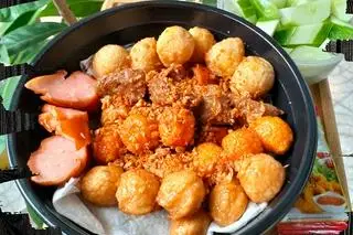 Hình ảnh Mì Trộn Cá Viên - Xúc xích - Súp Thịt Bằm 