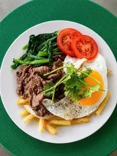 Hình ảnh nui xào nai trứng 