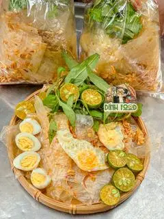 Hình ảnh Bánh tráng sa tế tỏi hành phi