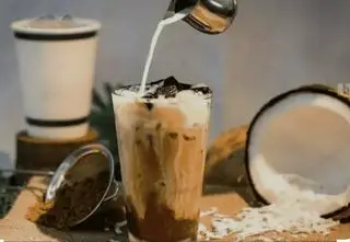 Hình ảnh sinh tố dừa cacao 
