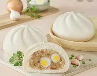 Hình ảnh Bánh bao 2 trứng cút