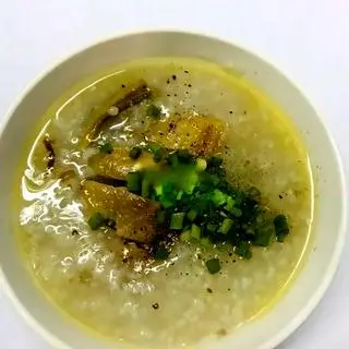Hình ảnh Cháo Đùi Tỏi Gà