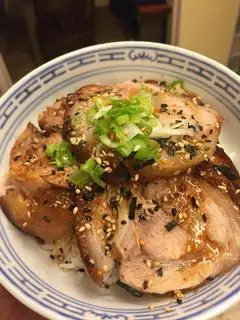 Hình ảnh Cơm thịt chashu