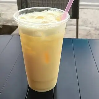 Hình ảnh Bò húc lắc sữa