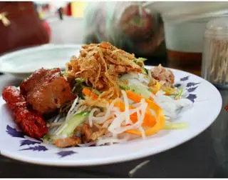 Hình ảnh Bánh Tầm Bì Thịt Nướng Chả Giò 