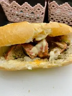 Hình ảnh Bánh mì xíu mại