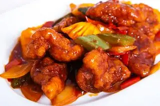 Hình ảnh Sườn non xào chua ngọt kèm cơm trắng