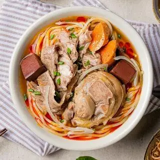 Hình ảnh Bún Bò Thập Cẩm Giò Gân