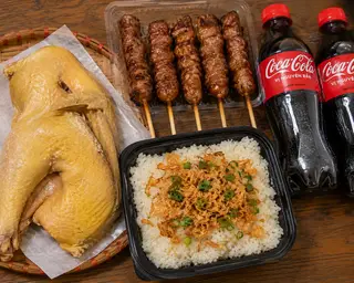 Hình ảnh Combo 1/2 Gà Ủ Muối Hoa Tiêu+ 5 Thịt Xiên Nướng+ Xôi Trắng Ruốc Hành Phi tặng Nước tùy chọn 
