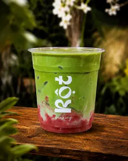 Hình ảnh Matcha latte dâu