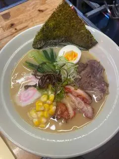 Hình ảnh Tokubetsu ramen - đặc biệt