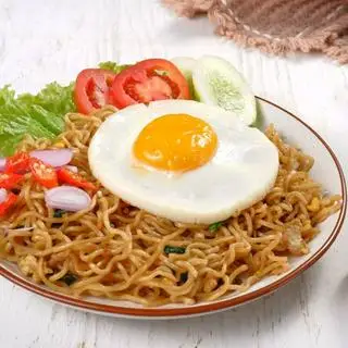 Hình ảnh Mì Trộn indomie Trứng 