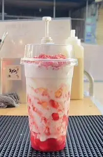 Hình ảnh Latte Dâu 