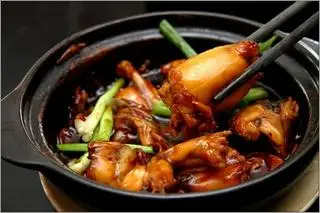 Hình ảnh Mì trộn  Ếch đặc biệt  2 con 