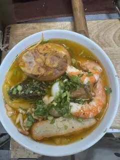 Hình ảnh Bánh canh cua đặc biệt