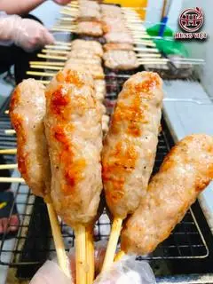 Hình ảnh Nem lụi Huế (1 cây)