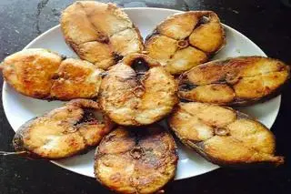 Hình ảnh Cơm Cá Thu Chuên