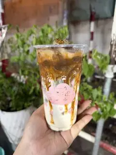 Hình ảnh Sữa Tươi Cà Phê Caramel Muối Hồng 