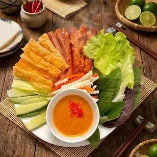 Hình ảnh Nem Nướng ( 1 phần ) + Tặng thêm 1 phần bánh tráng chiên