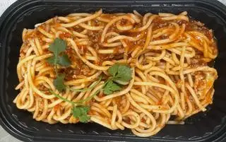 Hình ảnh Mì ý sốt bò bằm