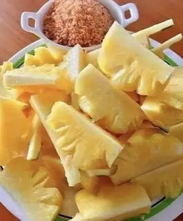 Hình ảnh Thơm +Muối tôm
